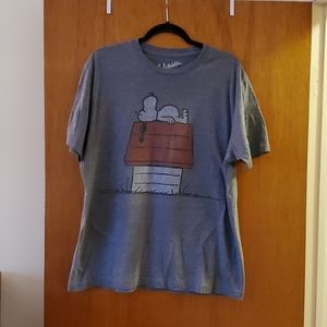 Grey Old Navy Snoopy Tee